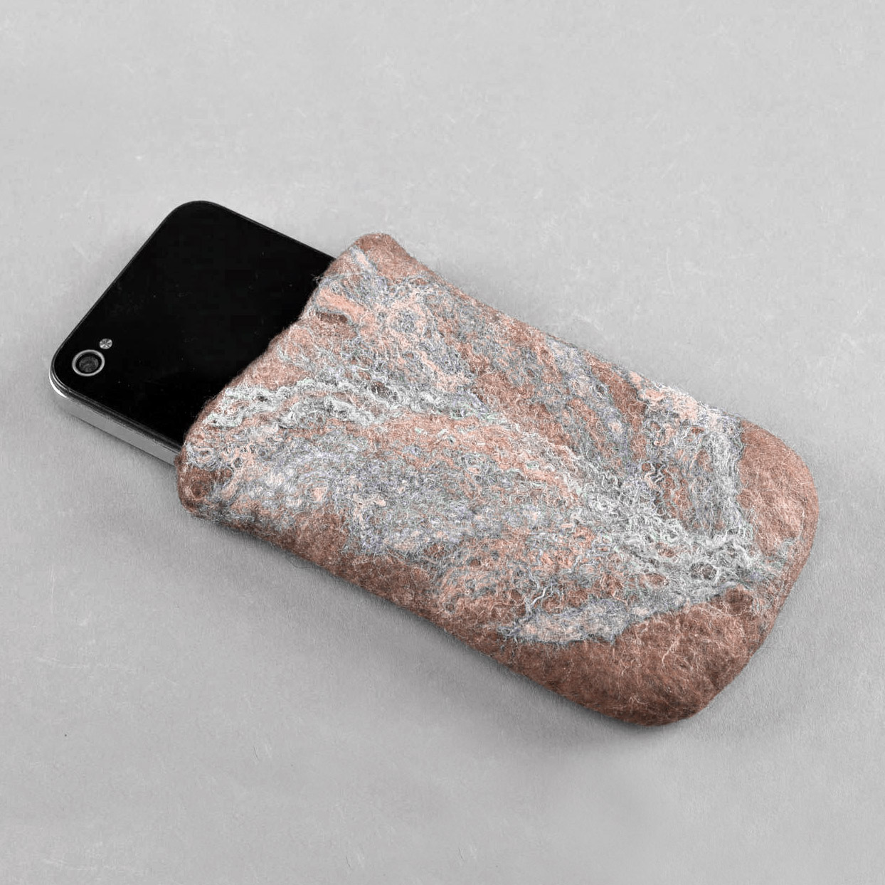 Стильный чехол для смартфона