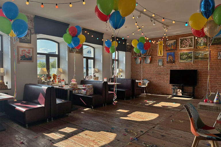 В «Домике Счастья» теперь можно отметить день рождения!